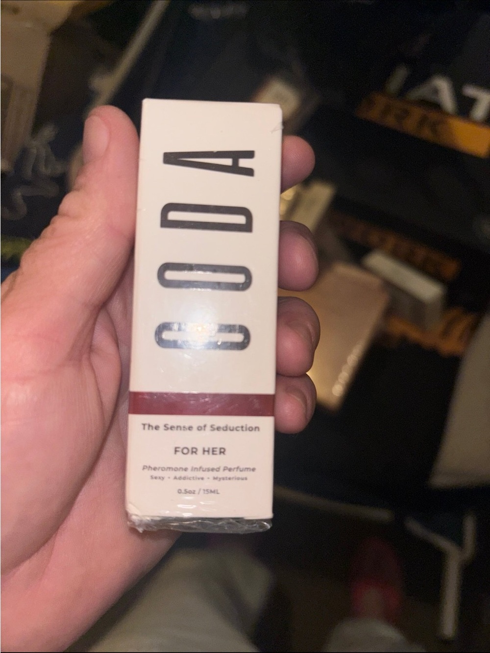 Goda For Her Perfume Box in Cream with Pink Accent